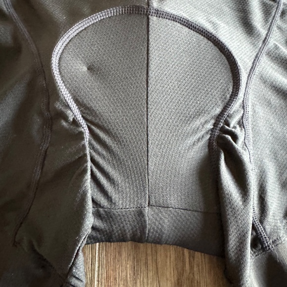 Souke Cycling Shorts • Padded Bike Shorts • Black Performance Ridewear - Picture 3 of 7